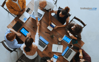 Comunicación efectiva en el trabajo para mejorar la productividad y el clima laboral